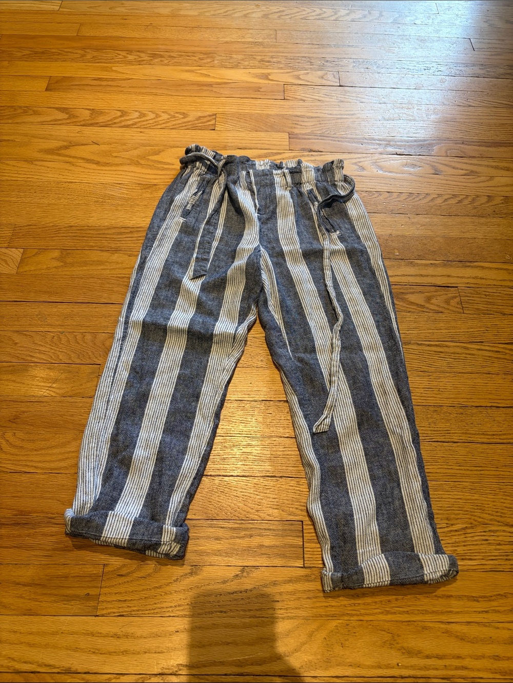Caslon Cropped Striped Blue and White Linen Blend Pants. XXS Petite Size.